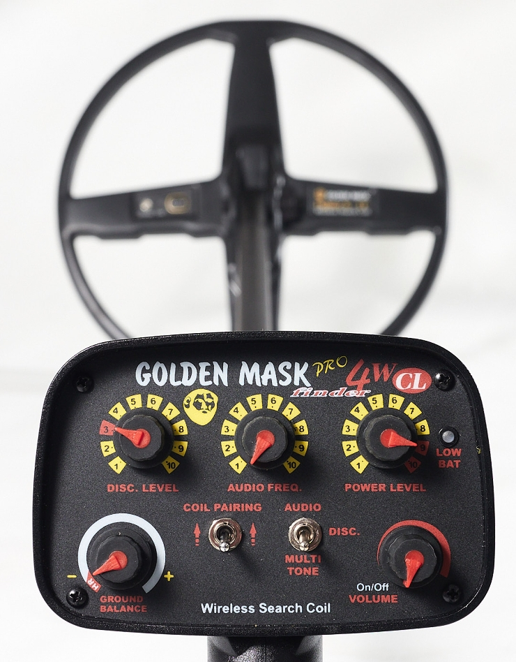 Golden Mask femkereso gep1